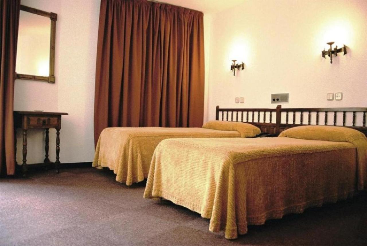 Hotel Folch Sant Julià de Lòria Kültér fotó