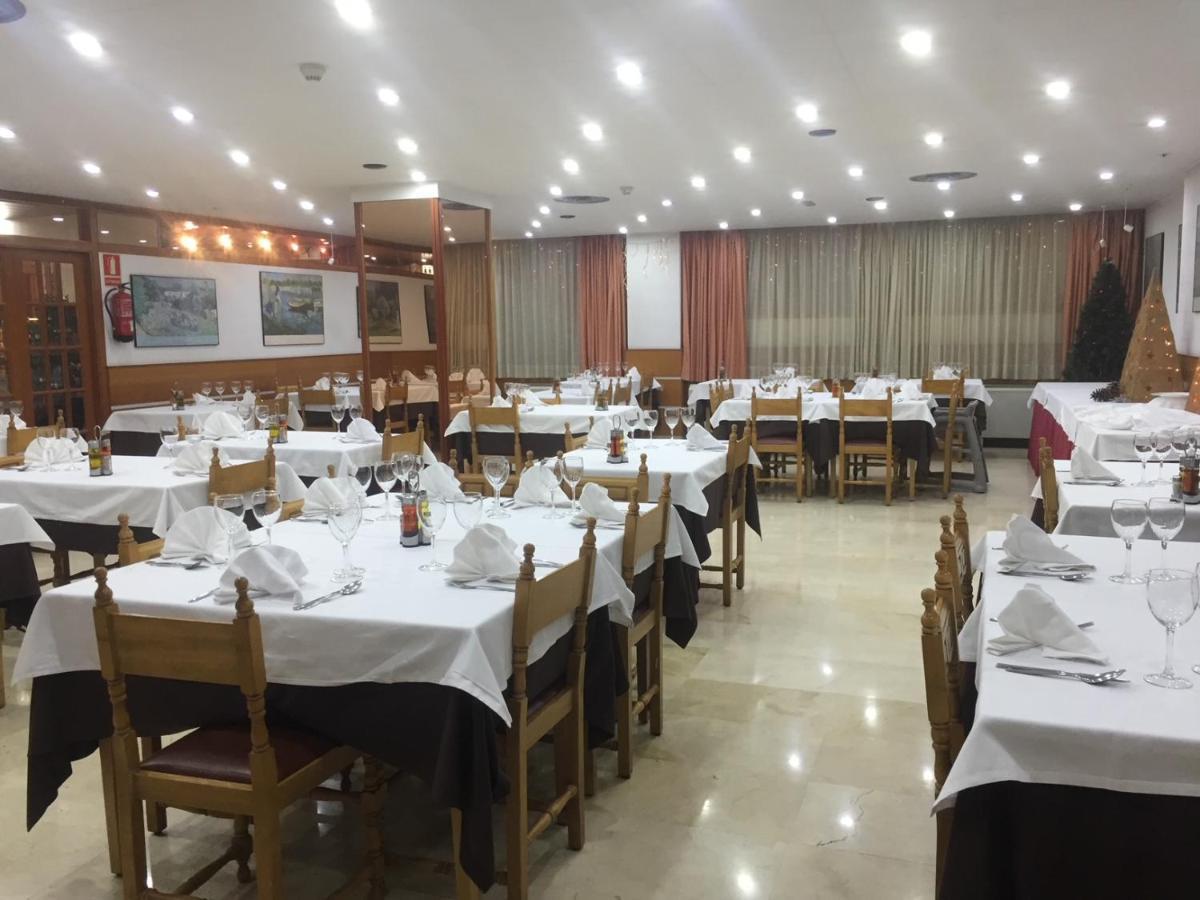Hotel Folch Sant Julià de Lòria Kültér fotó