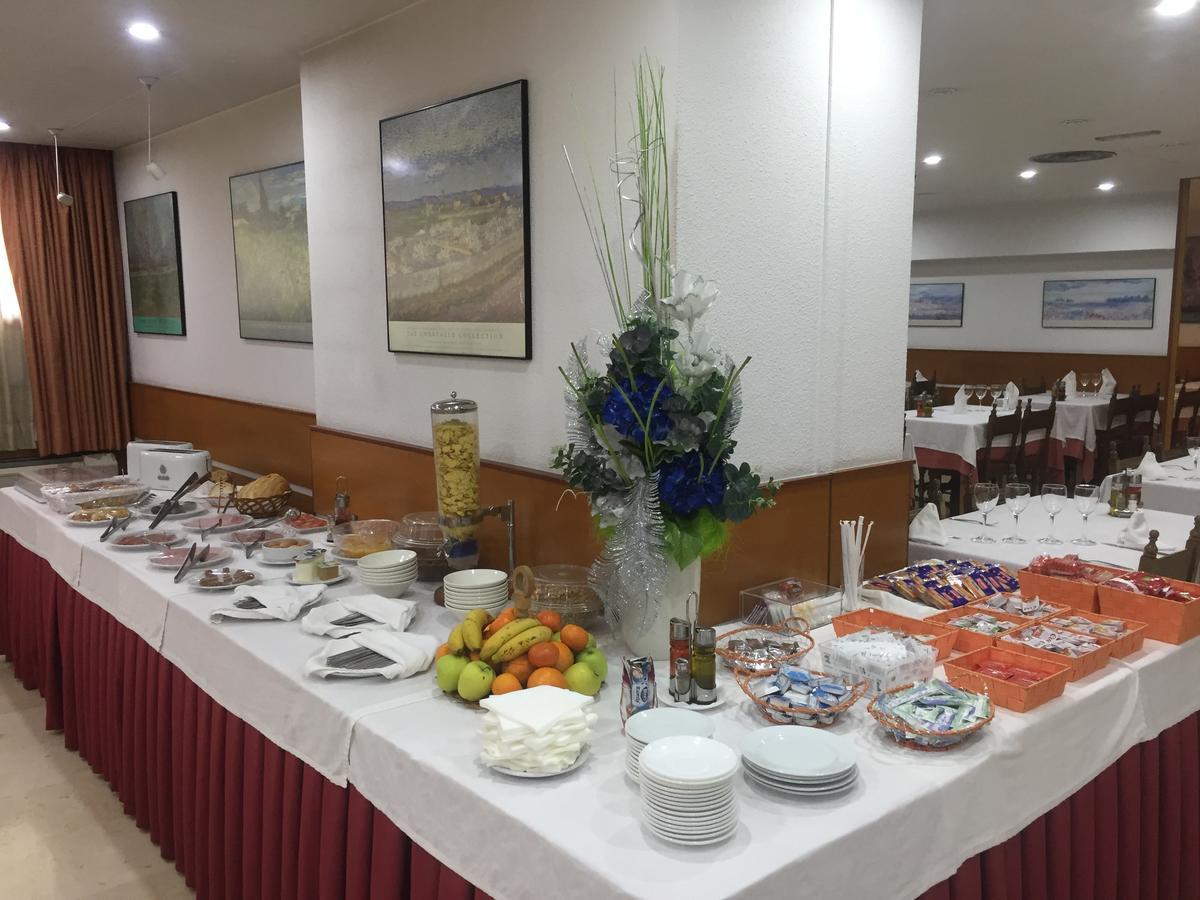 Hotel Folch Sant Julià de Lòria Kültér fotó