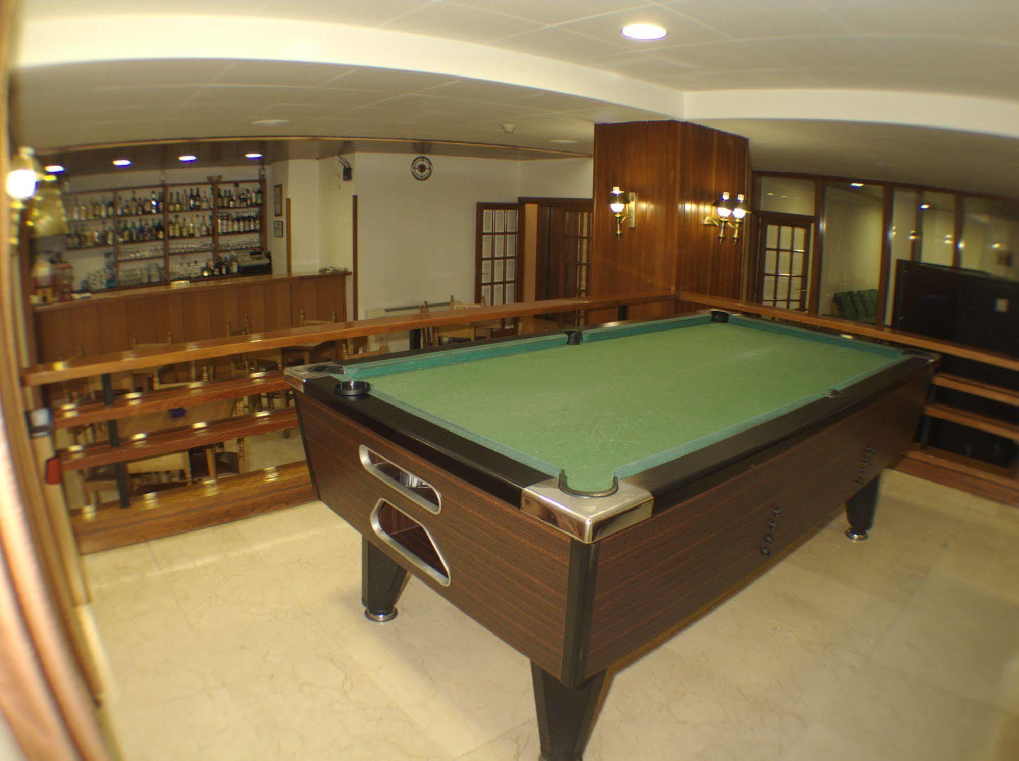 Hotel Folch Sant Julià de Lòria Kültér fotó